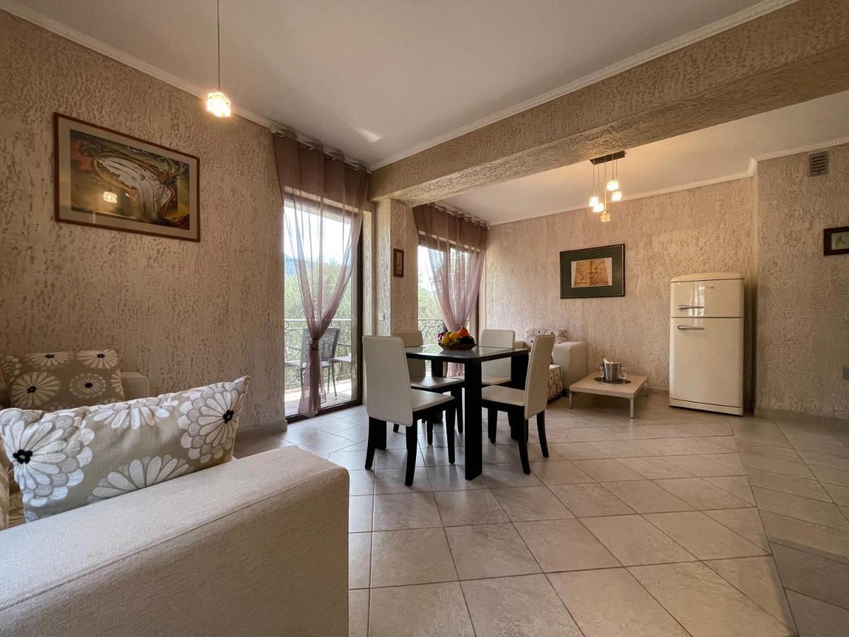 Apartments Villa St. バール エクステリア 写真